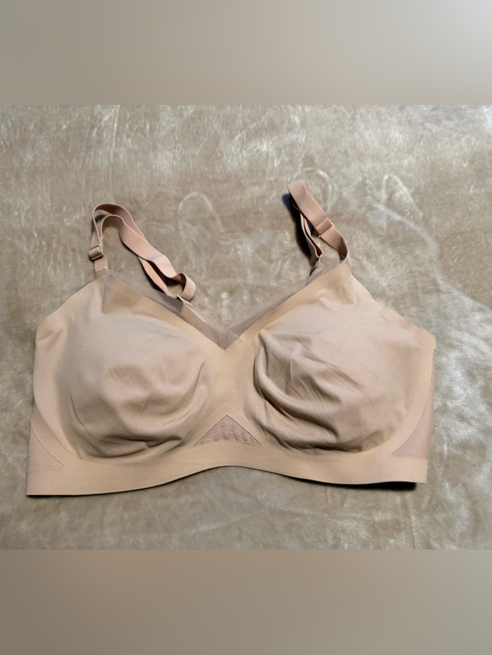 Honeylove Seamless Wire-Free Bra in Nude Beige